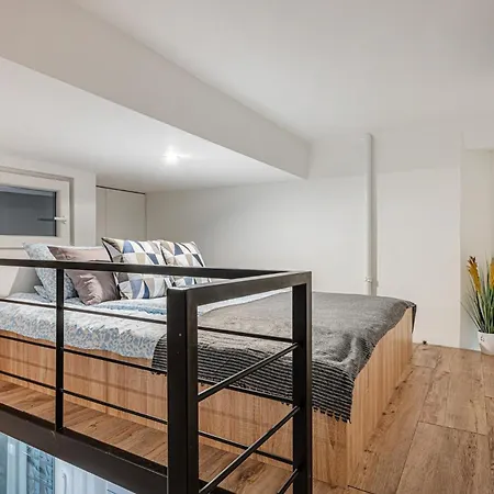 Apartment Secret Charming With Ac Budapest