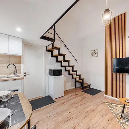 Apartament Secret Charming With Ac