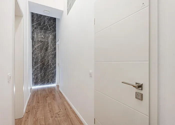 Secret Charming With Ac Apartment