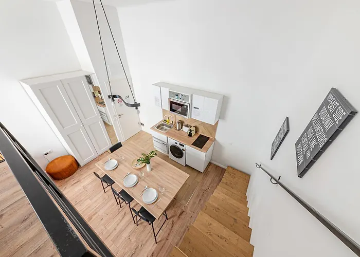 Secret Charming With Ac Apartment *